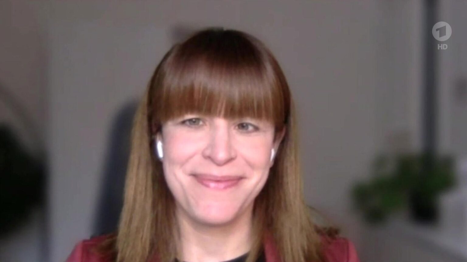 julia reuschenbach blind
